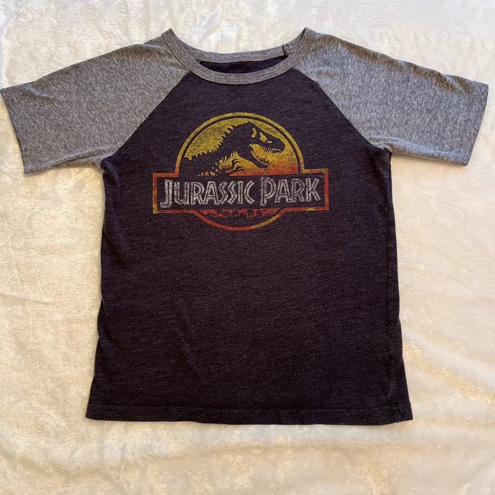 Jurassic Park kids graphic T-shirt.